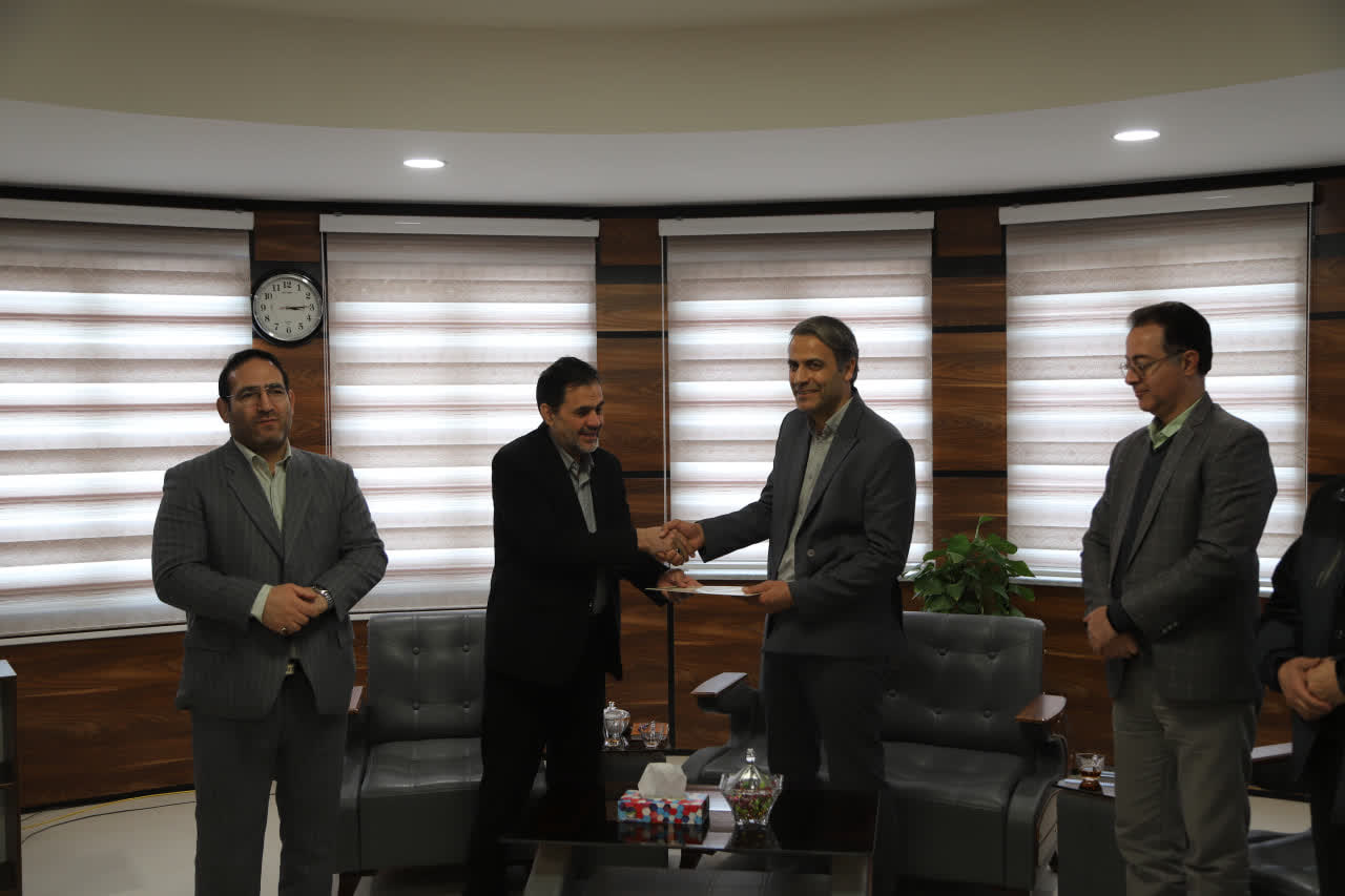 مدیران شرکت برق فامنین و رزن معرفی شدند