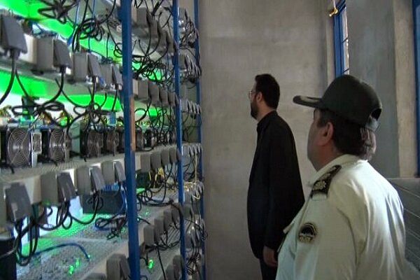 یک کارگاه استخراج رمز ارز در اسدآباد کشف شد