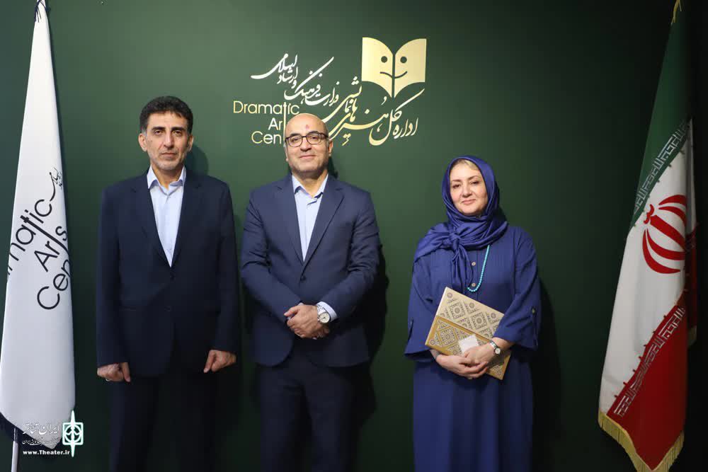 دبیر سی‌امین جشنواره بین‌المللی تئاتر کودک و نوجوان همدان معرفی شد