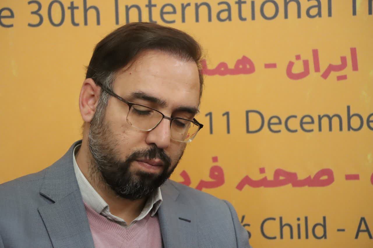 فعالیت اتوبوس گردشگری در ایام برگزاری جشنواره تئاتر کودک و نوجوان همدان