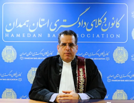 وکیل بیکار برای جامعه خطرناک‌تر از فارغ‌التحصیل بیکار است/هوش مصنوعی قابل اعتماد نیست