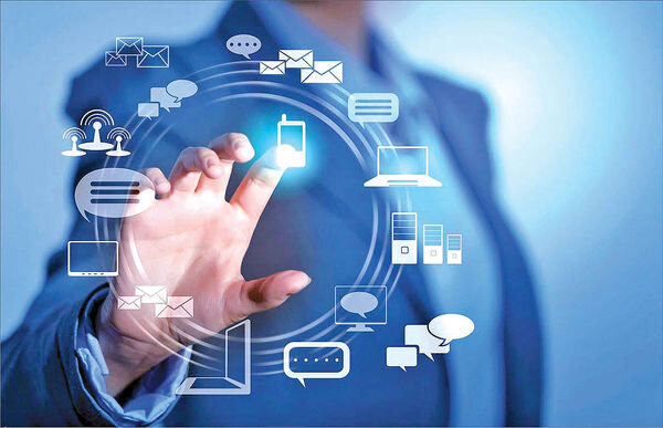 توسعه مسیرهای غیرحضوری پاسخ‌گویی به مشترکان گاز در همدان