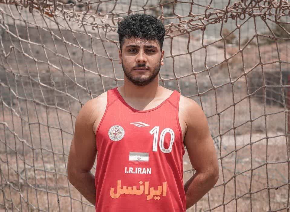 پرواز هندبالیست همدانی به کشور عمان
