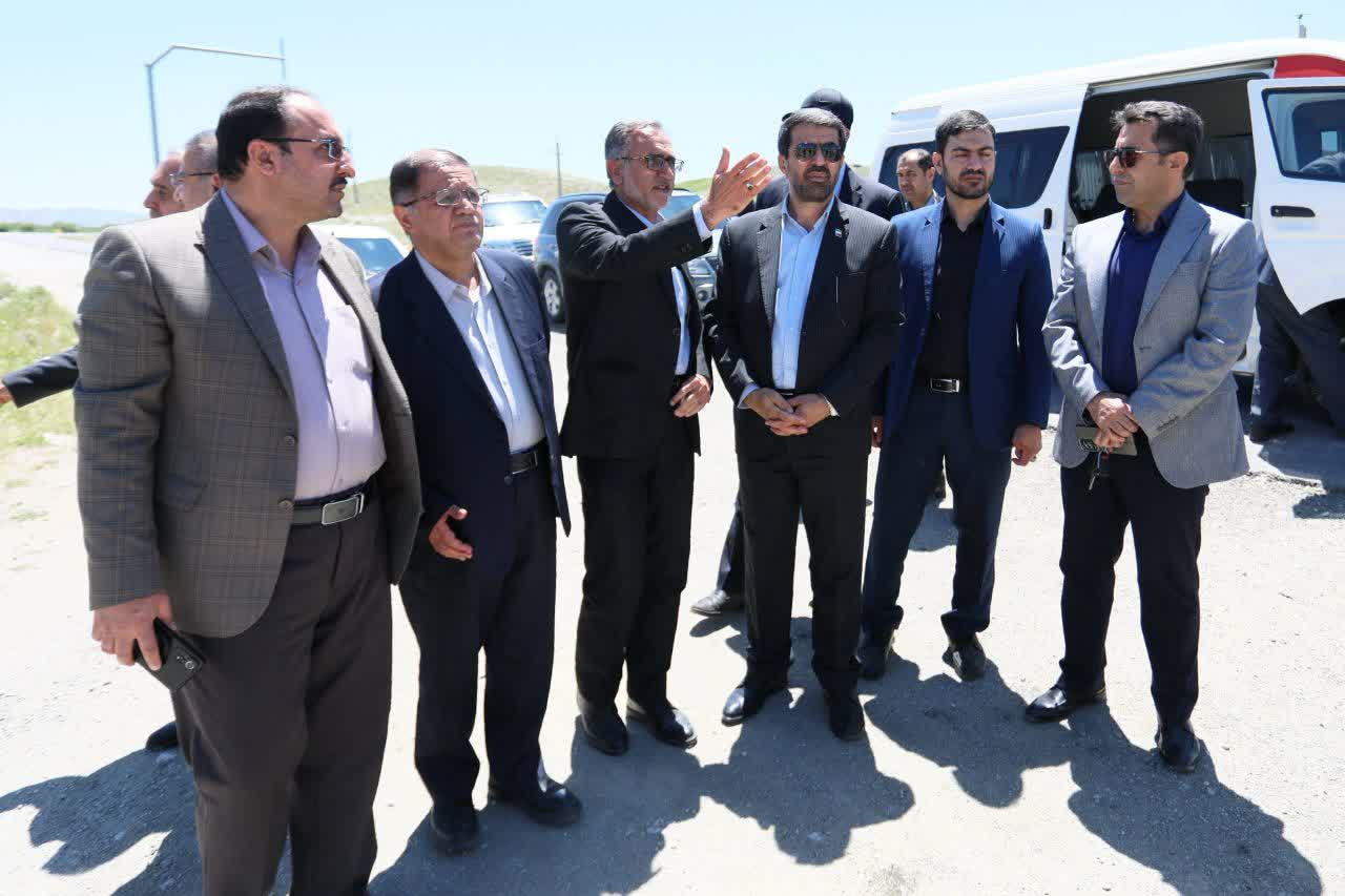 بازدید استاندار همدان از محور تویسرکان–کنگاور