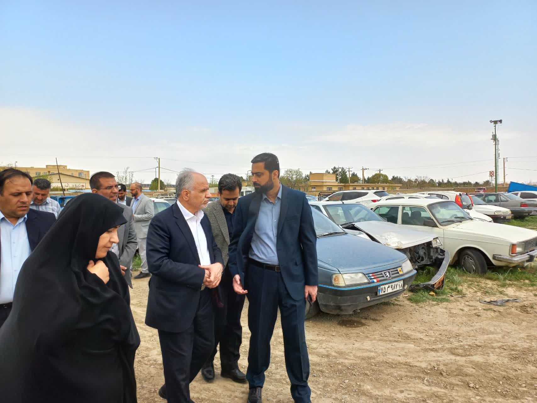 تاکید وزیر دادگستری بر آغاز نهضت ساماندهی پارکینگ‌های توقیف خودرو