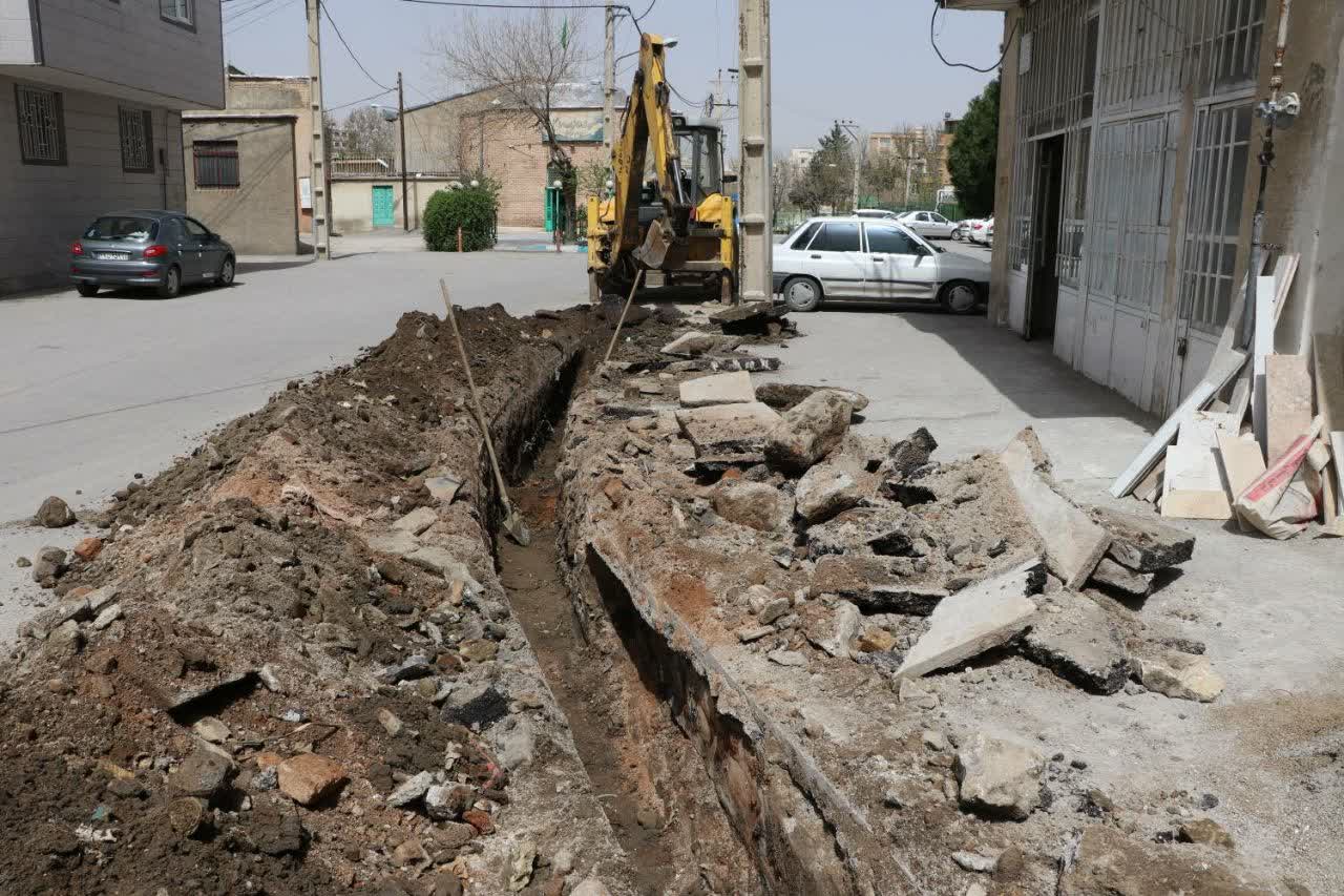 کاهش هدر رفت ۷۶ لیتر آب با اصلاح شبکه توزیع در همدان