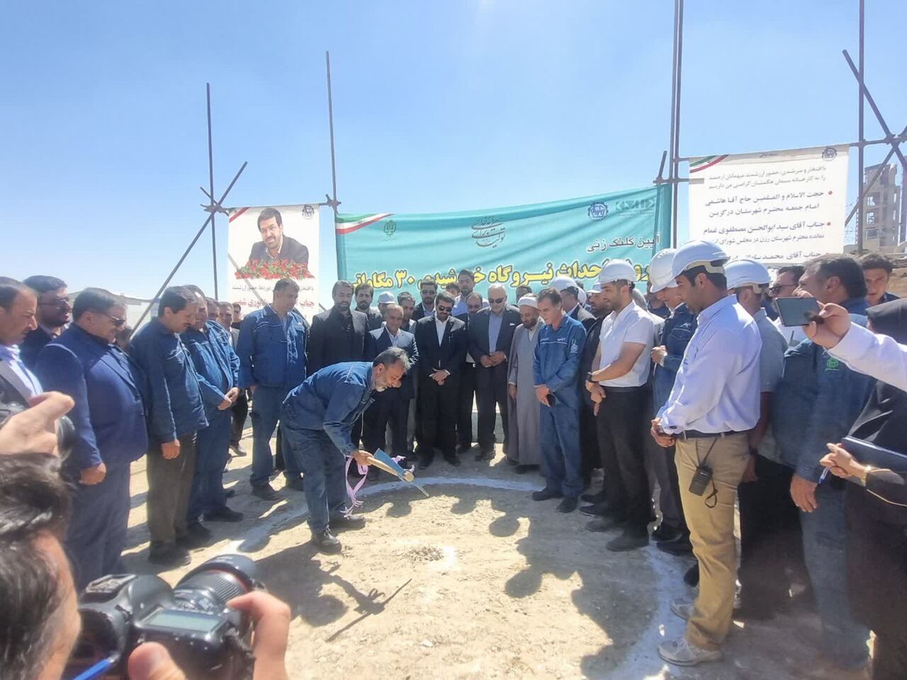 آغاز ساخت نیروگاه خورشیدی ۳۲ مگاواتی در درگزین