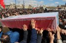 تشییع باشکوه سه شهید همزمان با بیعت مردم همدان با سومین رهبر انقلاب 