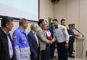 توجه جدی به تجهیزات نوین آتش‌نشانی و حمایت از آتش‌نشانان 