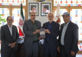 تقویت جایگاه جهانی ایران با معرفی مفاخر ملی