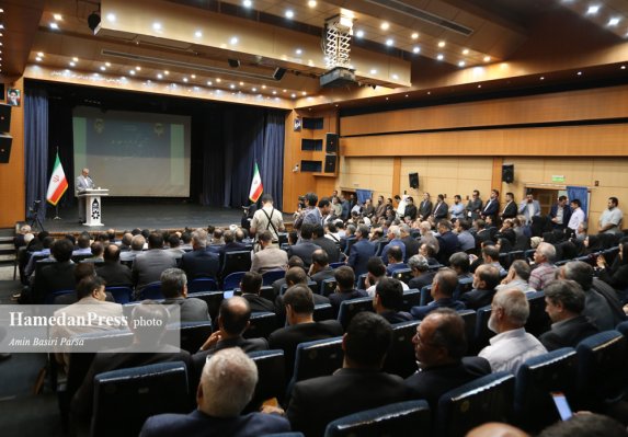 آیین تودیع و معارفه فرماندار شهرستان همدان