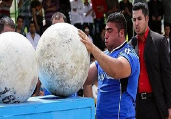 جوان ۲۰ ساله قویترین مرد ایران شد