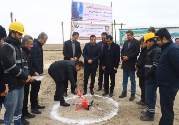 آغاز عملیات اجرایی نیروگاه خورشیدی ۱۲۰ مگاواتی فامنین