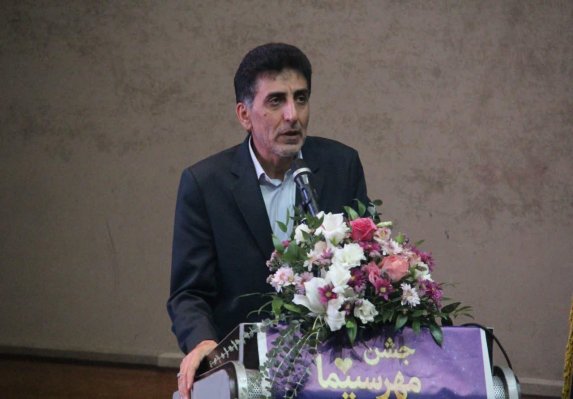 چراغ سینما با همراهی هنرمندان روشن می‌ماند/ ارسال۵۰۰ اثر روایتگر ظرفیت سینمایی همدان 