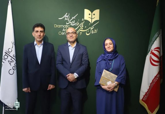 دبیر سی‌امین جشنواره بین‌المللی تئاتر کودک و نوجوان همدان معرفی شد
