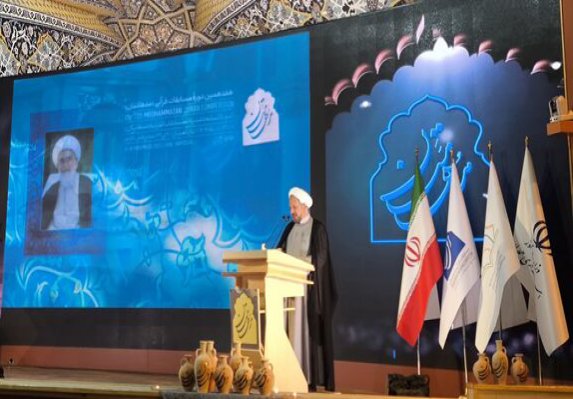 دبیرخانه دائمی مسابقات قرآنی «مدهامتان» به استان همدان واگذار شد