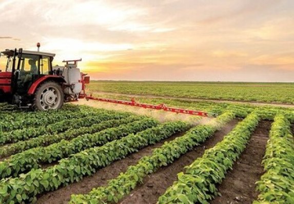 اجرای عملیات پایش برای جلوگیری از ورود کودهای تقلبی به کشاورزی استان